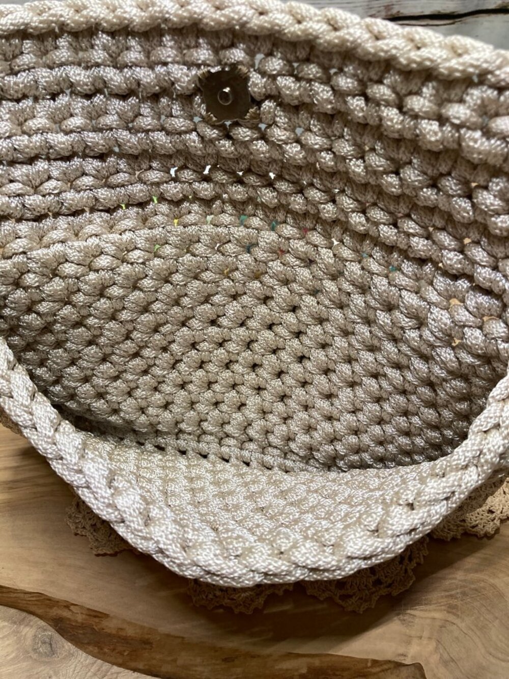 Little Birdie Design Studio Crochet Foldover Wristlet Clutch Beige - Picture 6 of 7